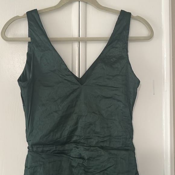 Nicole Miller Ruched Green Dress, size 8 - Picture 6 of 10